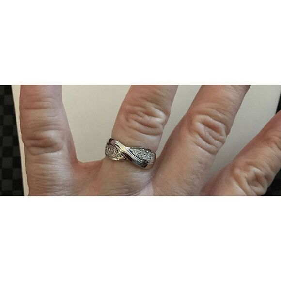 Stunning 1Ct Sim Diamond Crossover Band Ring Sz 9~925 Sterling - Picture 3 of 3